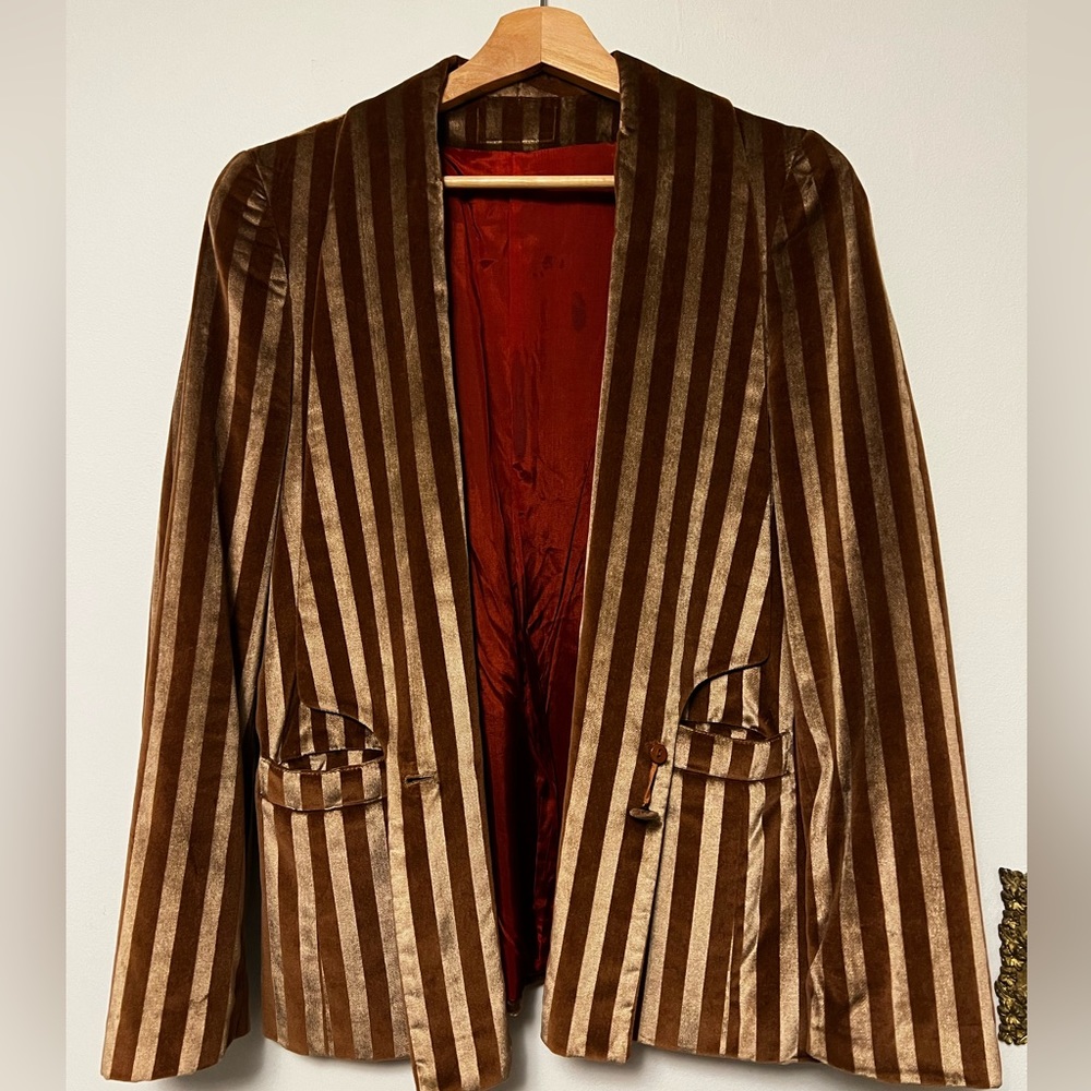 Very cool vintage striped velvet blazer
